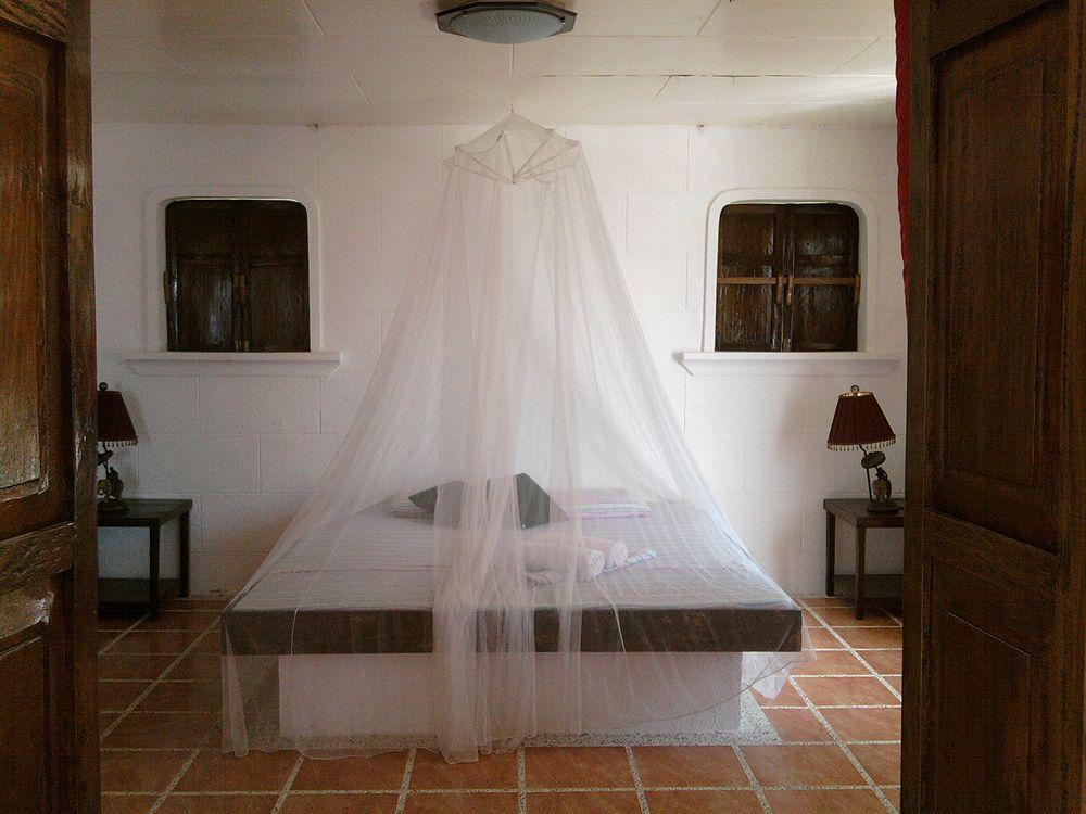 Pierhouse Lodging Busuanga Exterior foto